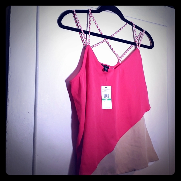 Color block top - Picture 1 of 4